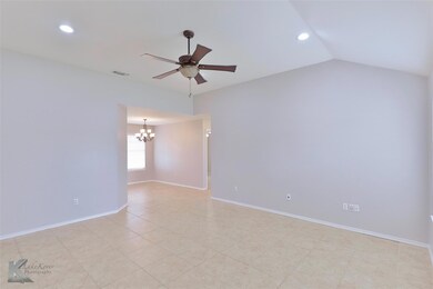 7825 Thompson Pkwy, Abilene, TX 79606 - photo 4