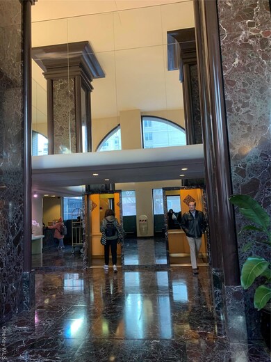 The Kingsley unit 3501, New York, NY 10021 - photo 3