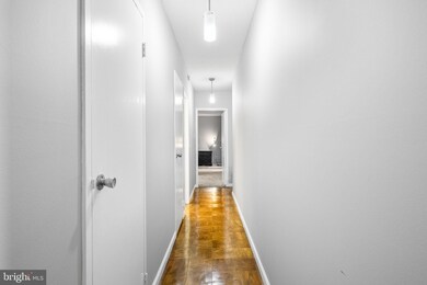 Hyde Park Condominium unit 103, Arlington, VA 22203 - photo 5