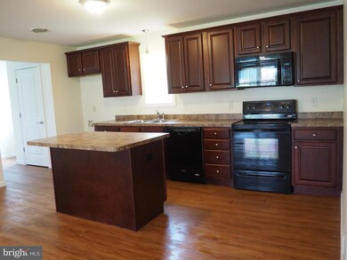 4340 Percy Ave, Chambersburg, PA 17202 - photo 4