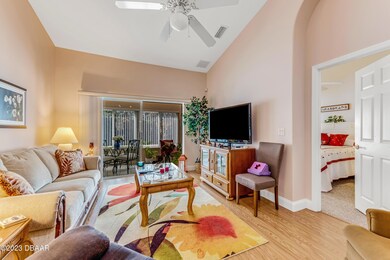 D85_7664_HDR