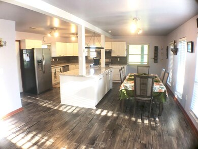 1309 Cr 214 (Williams Road), Bay City, TX 77414 - photo 2