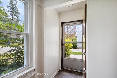 06-1530-Snyder-Rd-East-Lansing-MI-48823-
