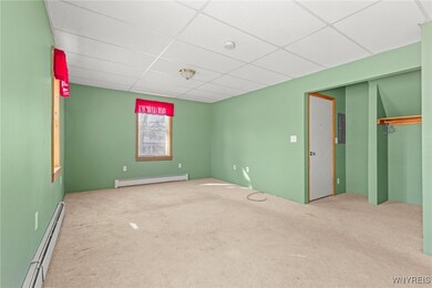 LOWER APT