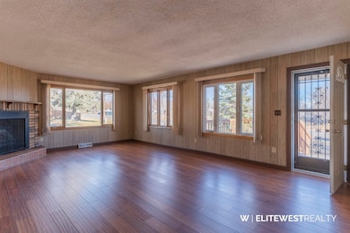 194 Birch St, Frannie, WY 82423 - photo 2