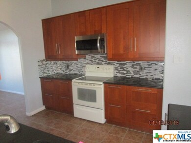 3305 Logsdon St, Copperas Cove, TX 76522 - photo 3