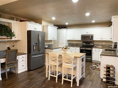 7442 Bluestem St NE, Keizer, OR 97303 - photo 4