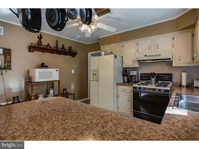 1269 Venus Dr, Vineland, NJ 08360 - photo 4