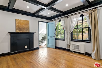 1324 Westwood Blvd, Los Angeles, CA 90024 - photo 2