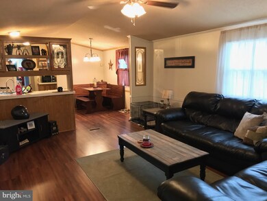 139 Azalea Cir, Honey Brook, PA 19344 - photo 3