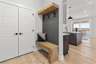 9622 Watermeadow Cir, Johnston, IA 50131 - photo 7