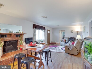 521 Zaidee Ln, Stevensville, MD 21666 - photo 5