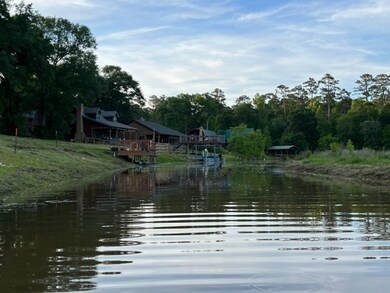 72 Hunter's Creek Dr, Huntsville, TX 77340 - photo 6