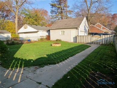 2502 Berdan Ave, Toledo, OH 43613 - photo 7