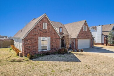 1703 W Austin Place, Broken Arrow, OK 74011 - photo 3