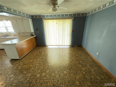 3103 Bloomfield Rd, Cape Girardeau, MO 63703 - photo 7