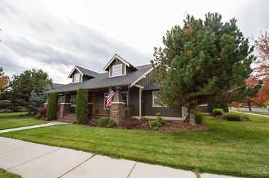 1065 NW Rimrock Dr, Redmond, OR 97756 - photo 3