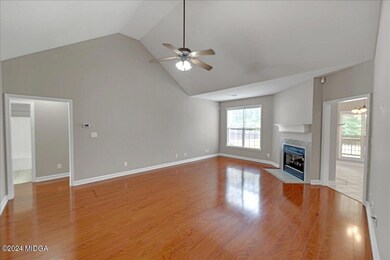 06 - Living Room good