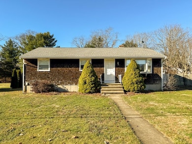 19 Flint Corn Rd, Portsmouth, RI 02871 - photo 2