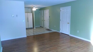 82F Constitution Dr unit F, Londonderry, NH 03053 - photo 4