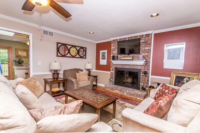 2862 SPRING RD-