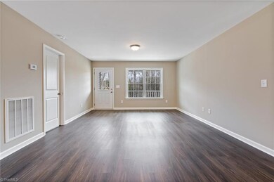 850 Berg St, Asheboro, NC 27203 - photo 3