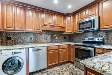 5303 Fleetwood Oaks Ave unit 177, Dallas, TX 75235 - photo 4