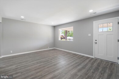 15 Left Aileron, Middle River, MD 21220 - photo 3