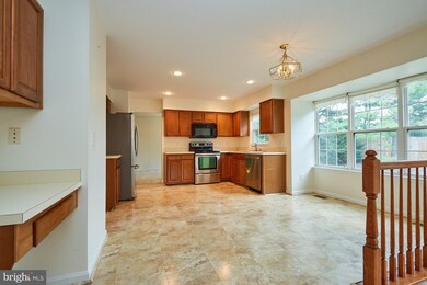 13130 Flynn Ct, Bristow, VA 20136 - photo 6