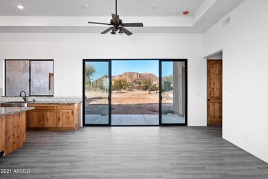 274EMcKellipsBlvd-6