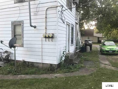 1302 N Hamilton St, Lincoln, IL 62656 - photo 3
