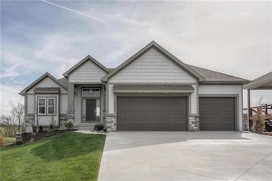 24053 W 98th St, Lenexa, KS 66227 - photo 2