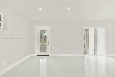 Totally renovated duplex