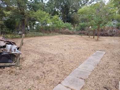 1217 W 5th St, Texarkana, TX 75501 - photo 7