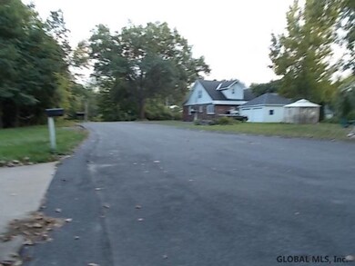 3703 Somerset Terrace, Schenectady, NY 12304 - photo 3