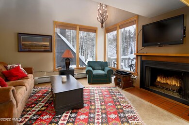 1610_buffehr_a22_living_1