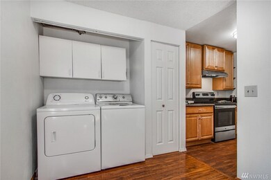 7315 224th St SW unit B2, Edmonds, WA 98026 - photo 4
