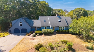 24 Fiddlers Cove Rd, North Falmouth, MA 02556 - photo 2