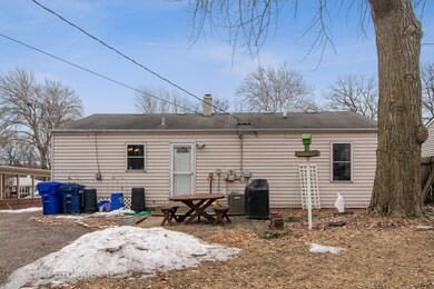 1202 S Chase St, Wheaton, IL 60189 - photo 4