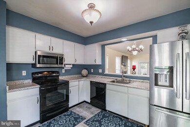 4908 Tallowwood Dr, Dumfries, VA 22025 - photo 5