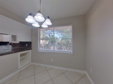 8106 Shady Grove Ln, Houston, TX 77040 - photo 4