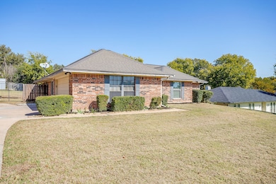 7512 Westwind Ct, Fort Worth, TX 76179 - photo 2