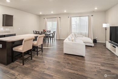 18817 109th Avenue Ct E, Puyallup, WA 98374 - photo 6