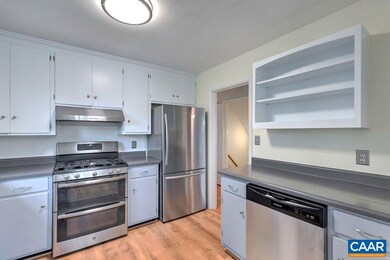 102 Denice Ln, Charlottesville, VA 22901 - photo 7