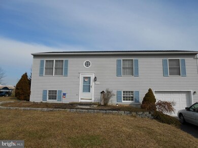 3516 Brook St, Greencastle, PA 17225 - photo 3