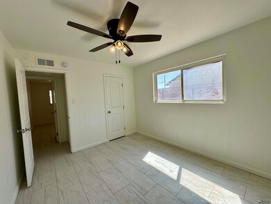 2039 S 11th Ave, Yuma, AZ 85364 - photo 7
