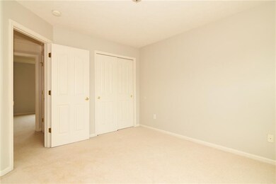 11837 Weathered Edge Dr, Fishers, IN 46037 - photo 2