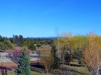 Enjoy Peace & Quiet & Views