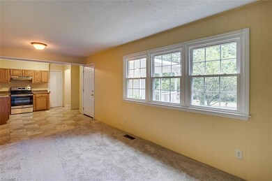 340 Falcon Hills Dr, Asheboro, NC 27205 - photo 6