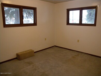 1605 W 33rd Ave, Anchorage, AK 99517 - photo 5